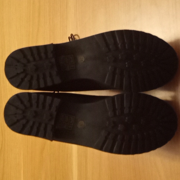 Catherine Malandrino "Booney" (Brown) Vegan Leather Lace Up Boots Size 8.5 (NWT) - Picture 6 of 8